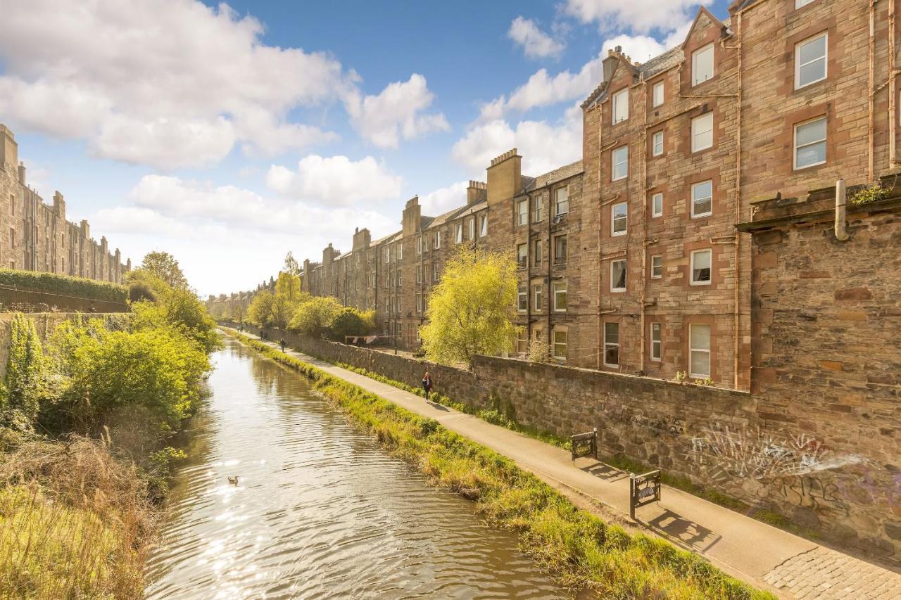 Pass The Keys Stunning 3 Bed Loft Style Apt With Free Parking Edinburg Exteriör bild